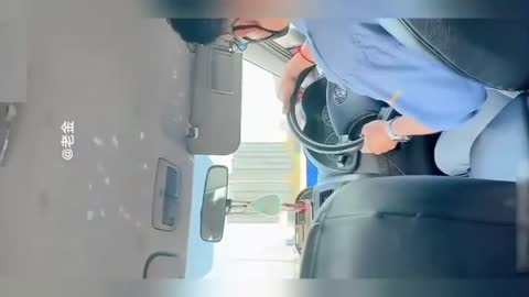 极品身材舞者张亚楠：露脸做爱视频曝光，美国留学生与黑人激情缠绵